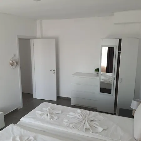 아파트 Apartments Lozenets *