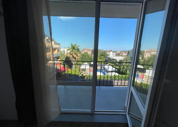 Apartments Lozenets Apartment *